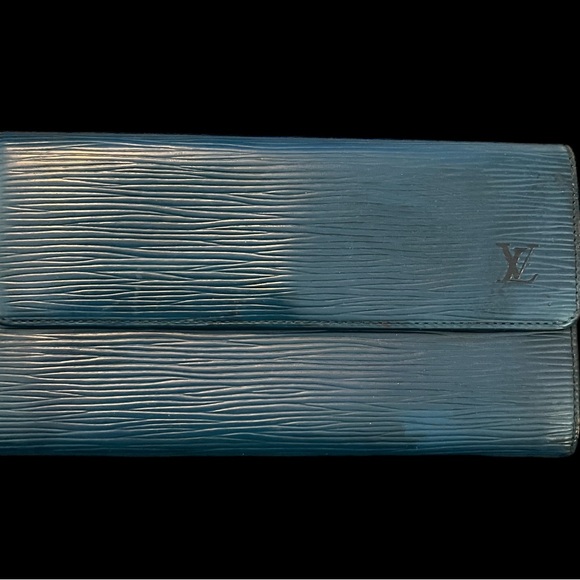 Louis Vuitton Epi Blue Sarah Wallet - Picture 1 of 4